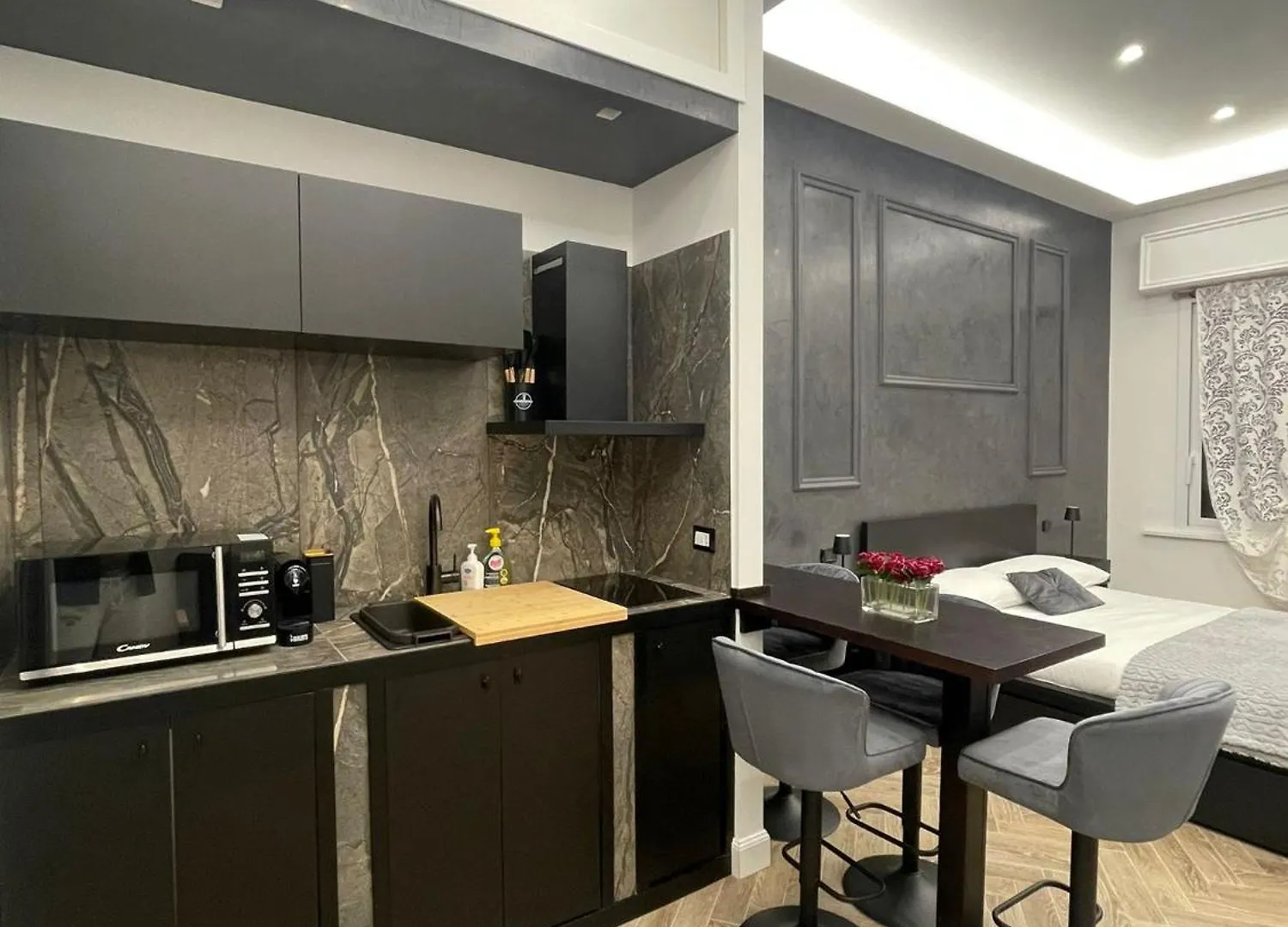 Toledo106 Luxury Apartaments - Comfy Napoli